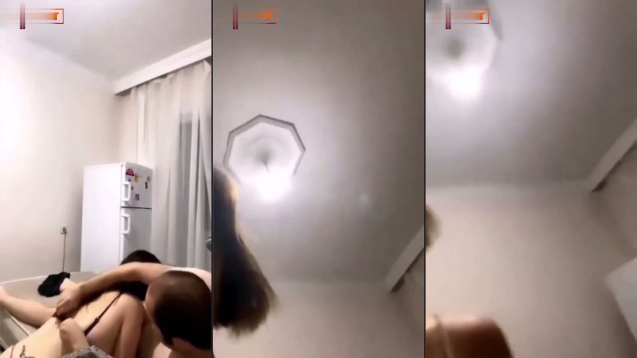 Dövmeli kız sikişen arkadaşlarına katılıp grup yapıyor